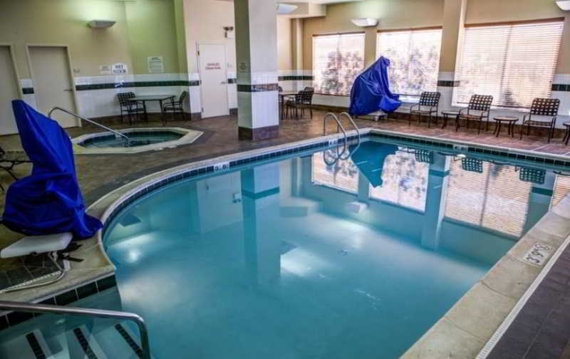 Hilton Garden Inn Chicago/Midway Airport Bedford Park Eksteriør billede