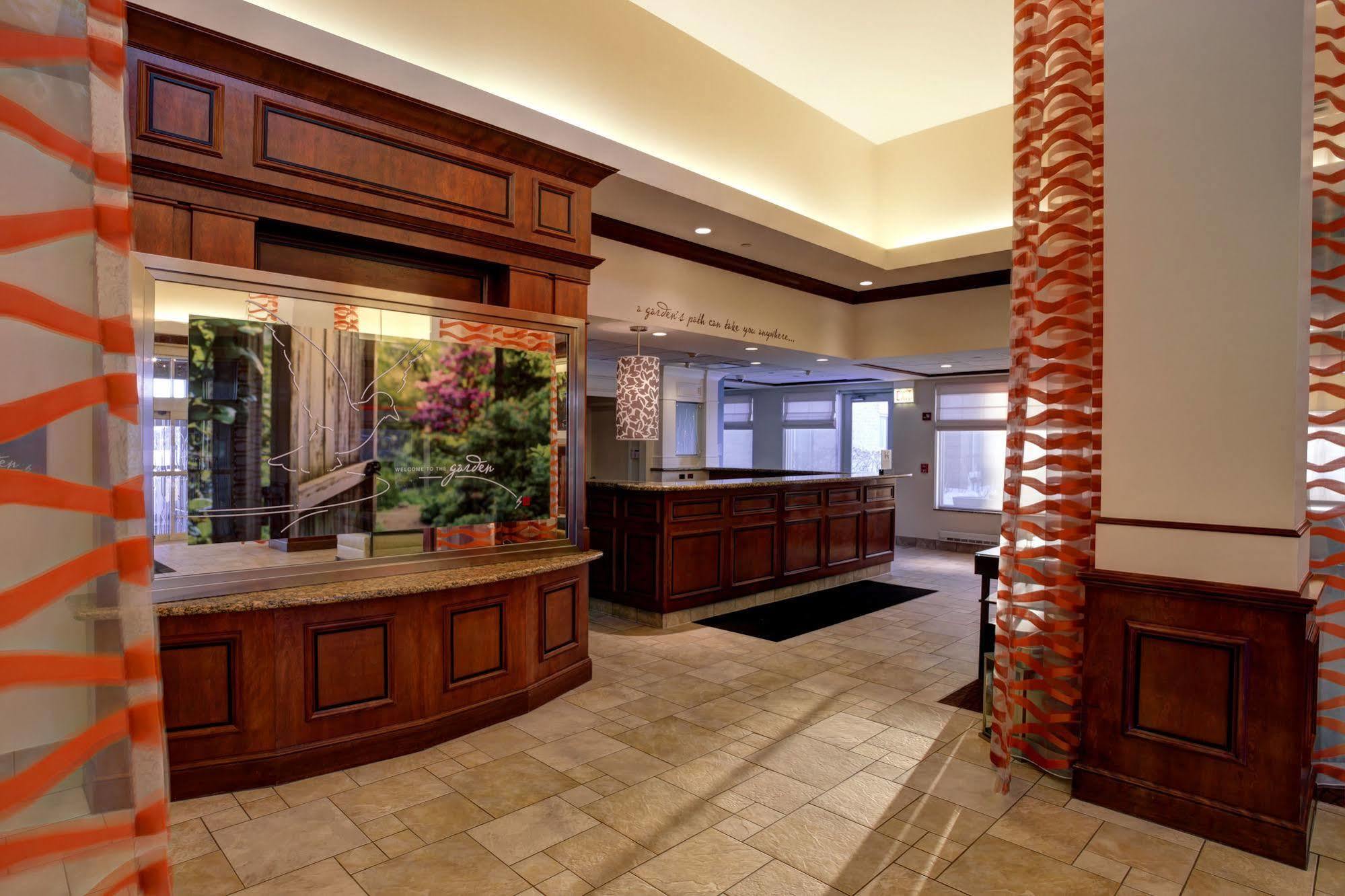 Hilton Garden Inn Chicago/Midway Airport Bedford Park Eksteriør billede